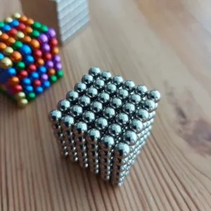 Bolitas Magnéticas Neodimio 216 Piezas